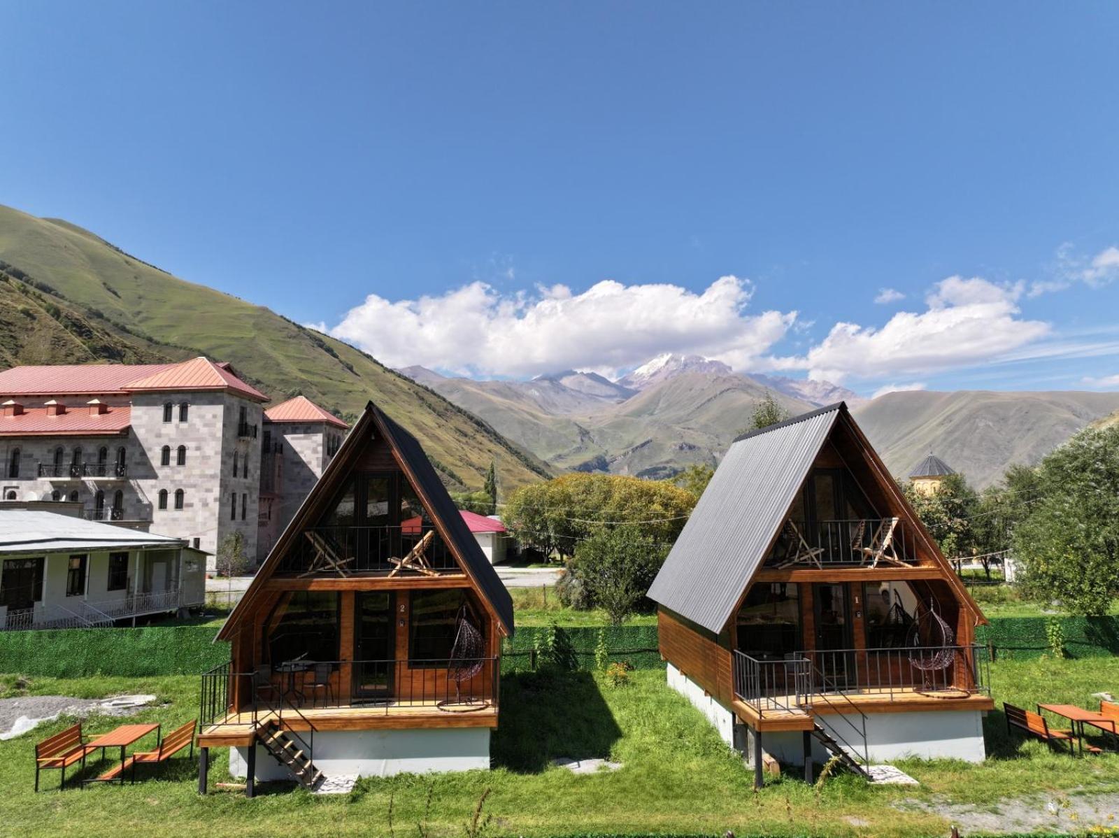 Panorama Cottages In Sno Exterior foto